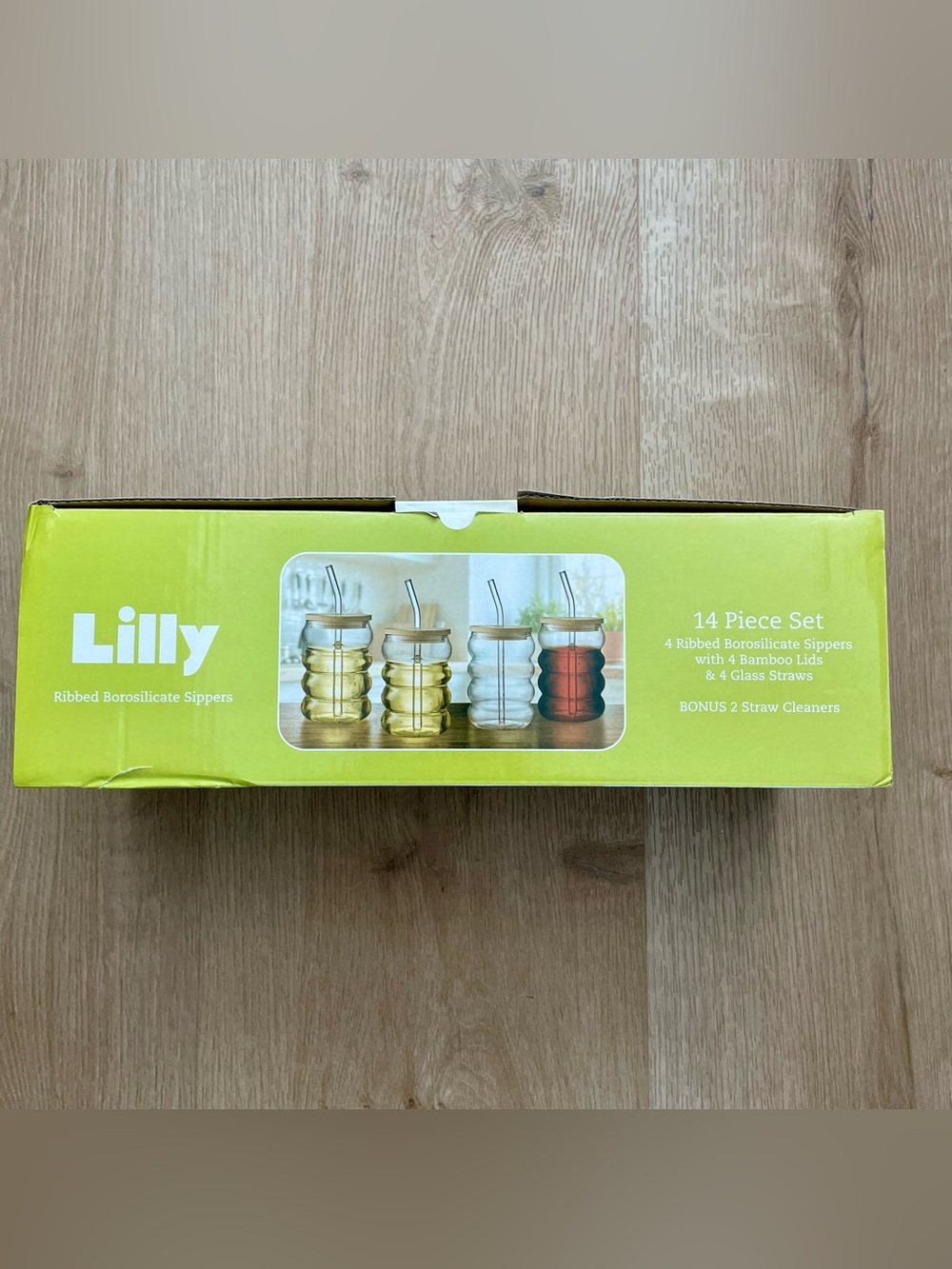NWT Lilly Ribbed Glass Sippers with Bamboo Lids and Glass straws, 18 oz Set of 4 - Picture 13 of 16